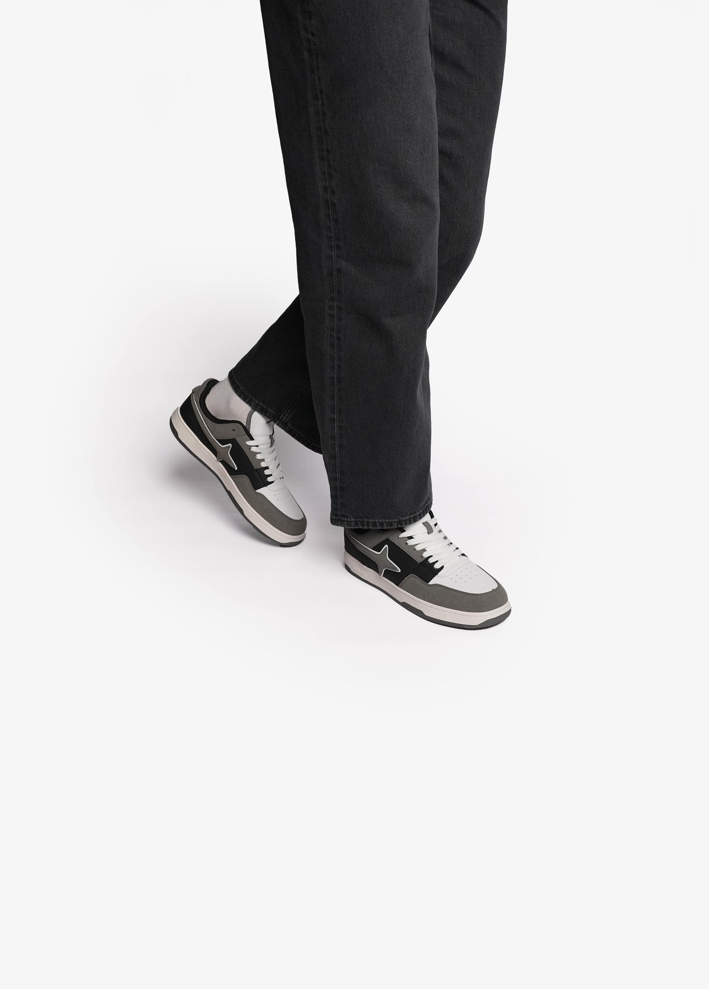 Comet shoes product image