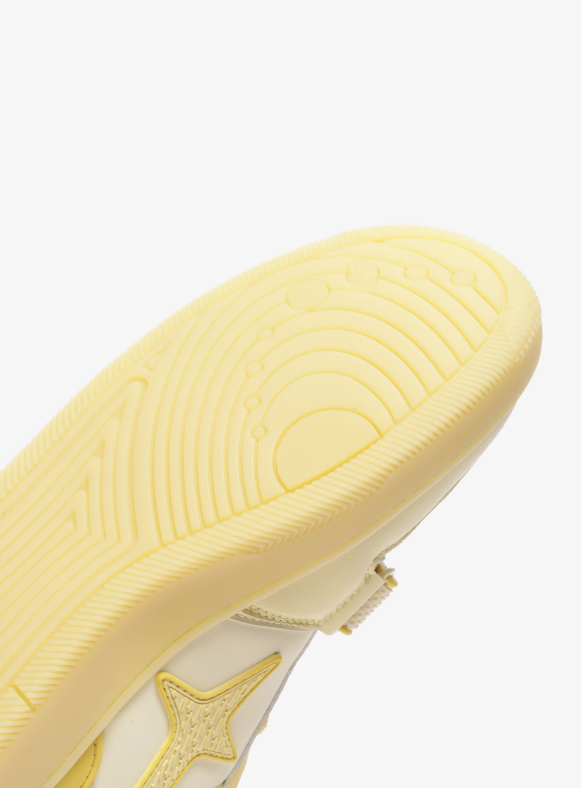 Bottom sole view of Comet shoe