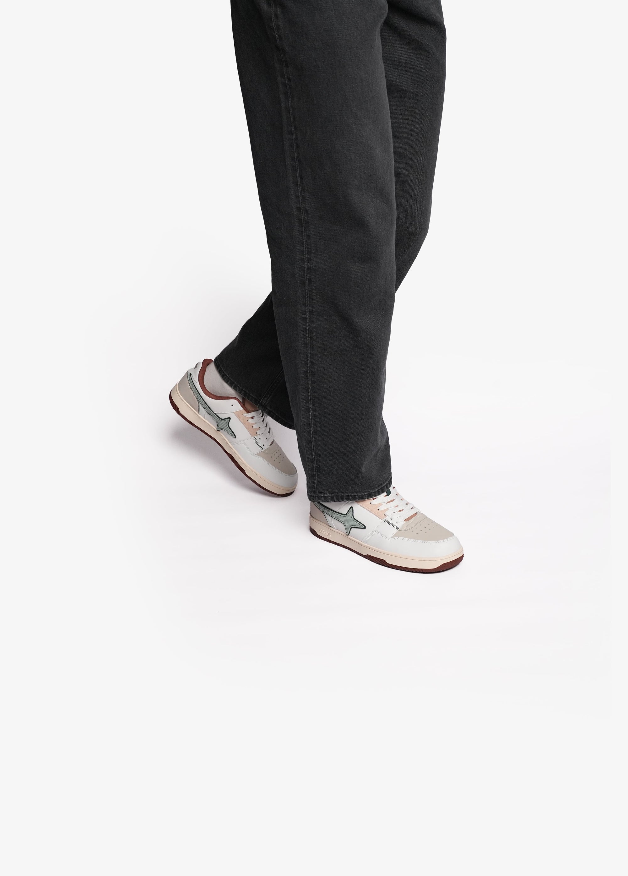 Comet shoes product image