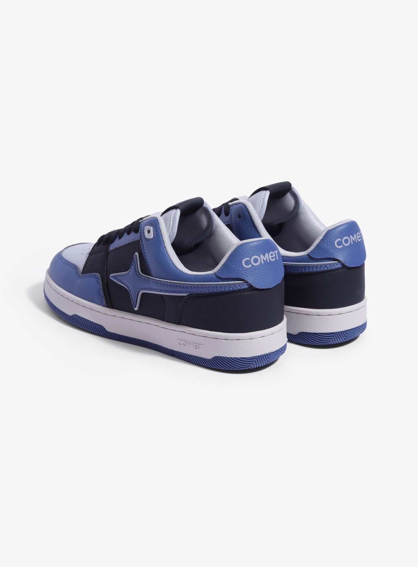 Back view of Comet shoe