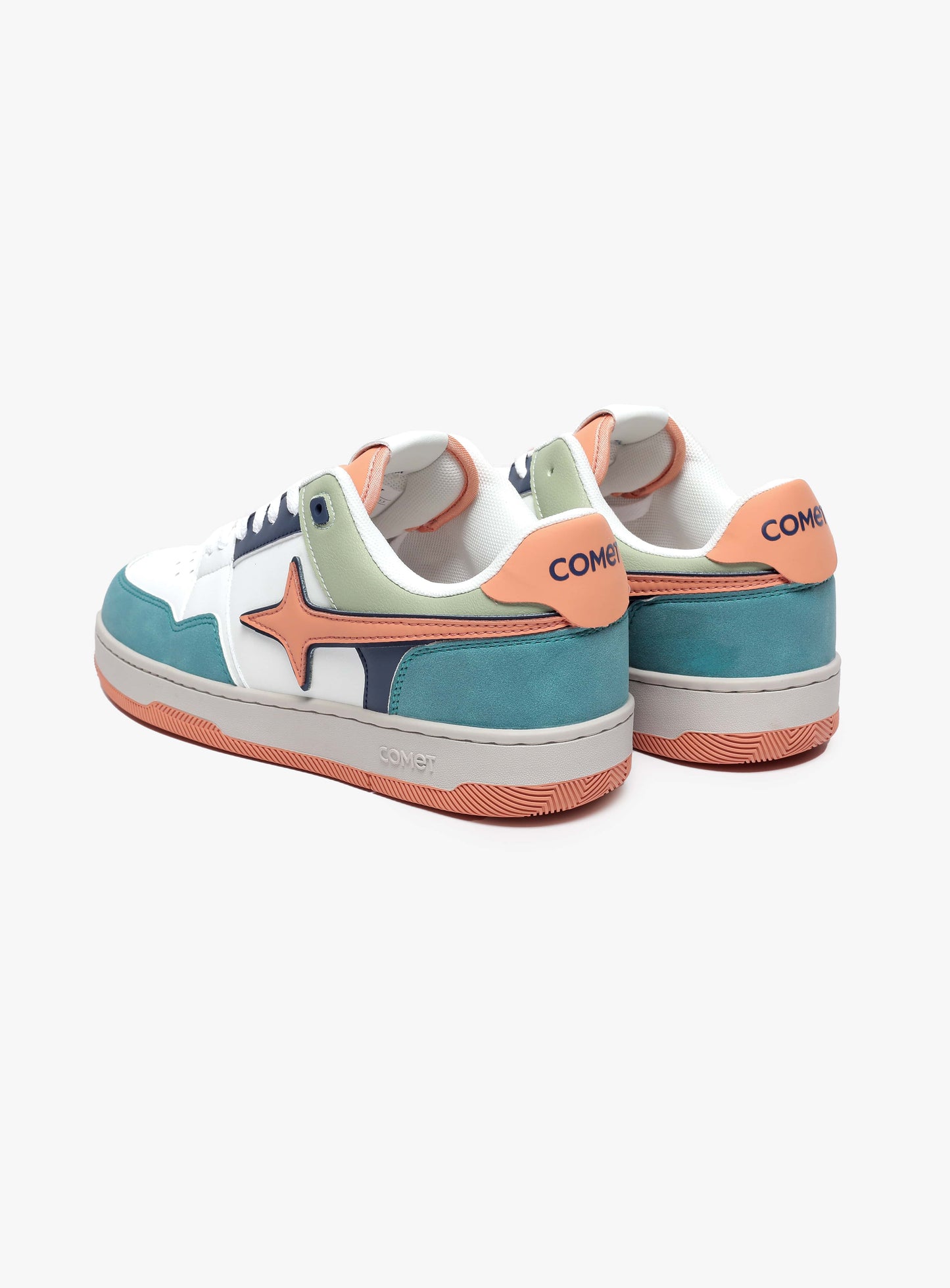 Back view of Comet shoe