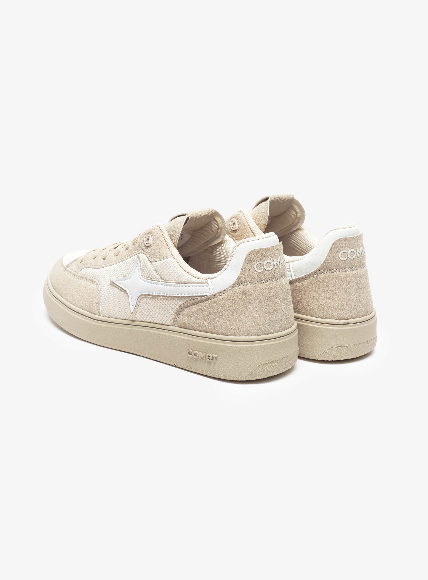 Back view of Comet shoe