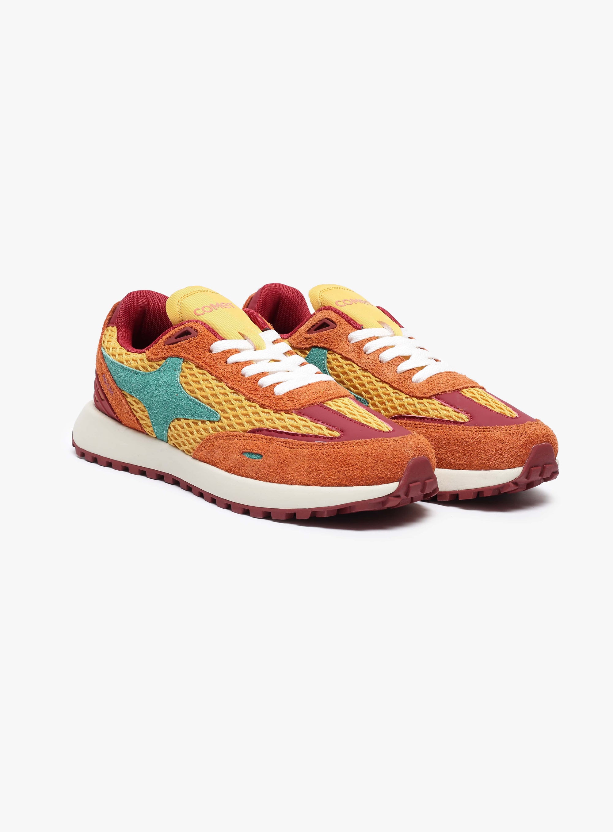 Front view of Comet shoe