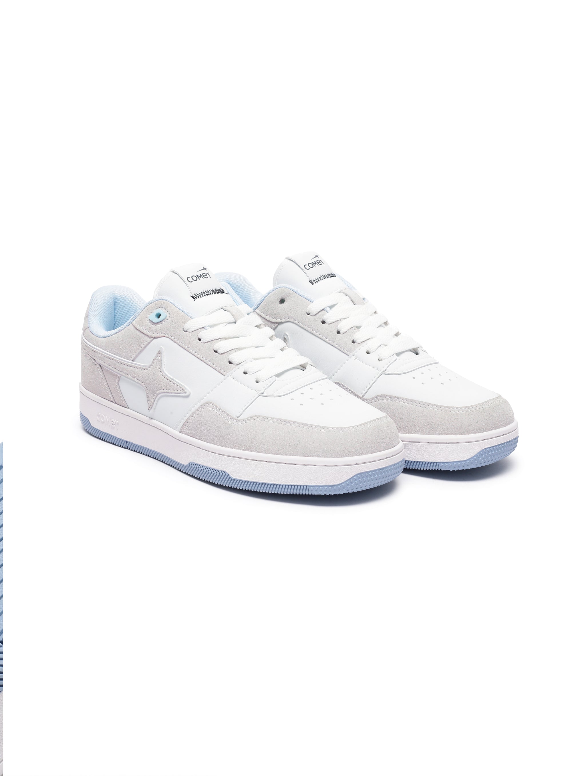 Front view of Comet shoe