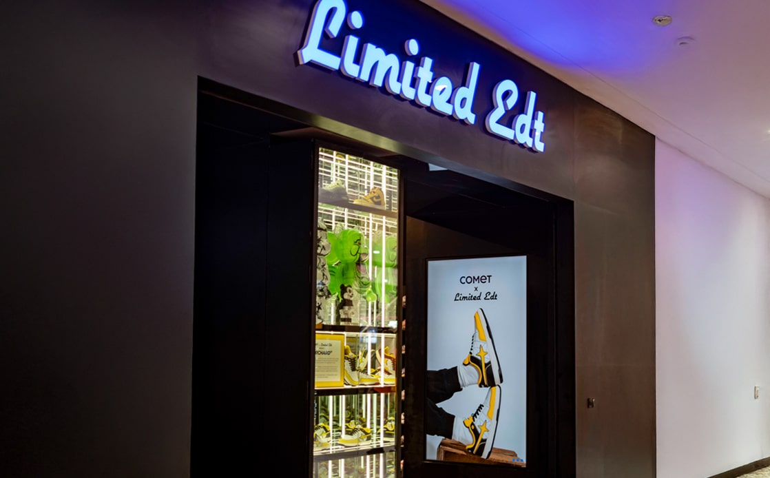 Comet shoes product image