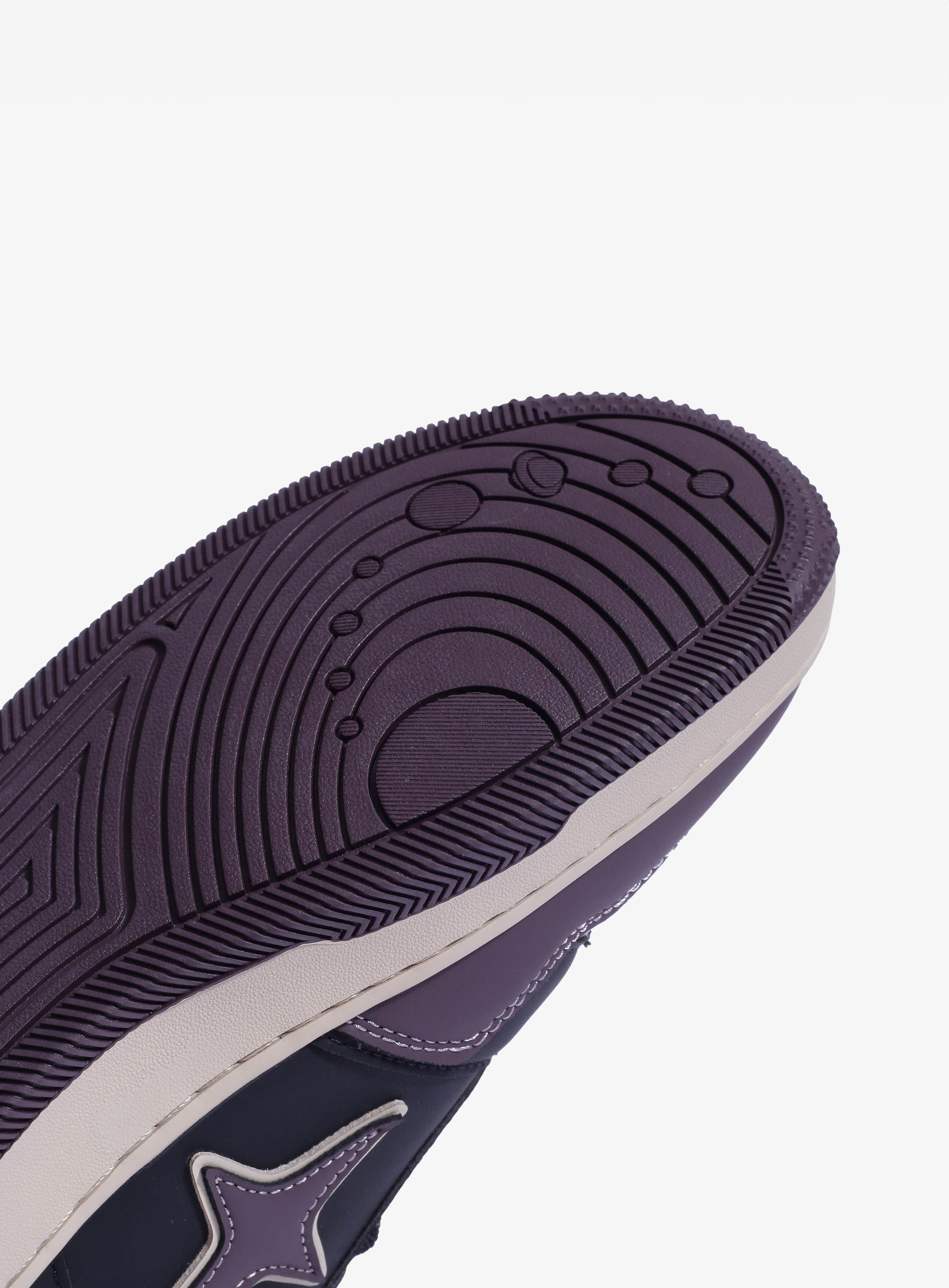 Bottom sole view of Comet shoe